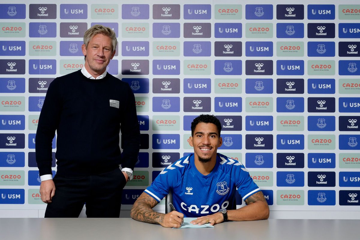 Allan (£21 million)- 8/10World class midfielder in his prime. A warrior in our midfield who’s not scared of putting in a tackle. Obviously down to Ancelottis pull but doesn’t take away from the fact Brands negotiated this deal down from around £35 million to £21 million