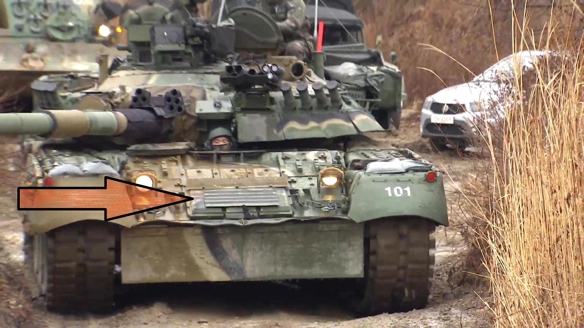 on X I love this sole cleaning mat on the S. Korean T 80U. T80 SouthKorea MBT https t 1kCIB6d56B X