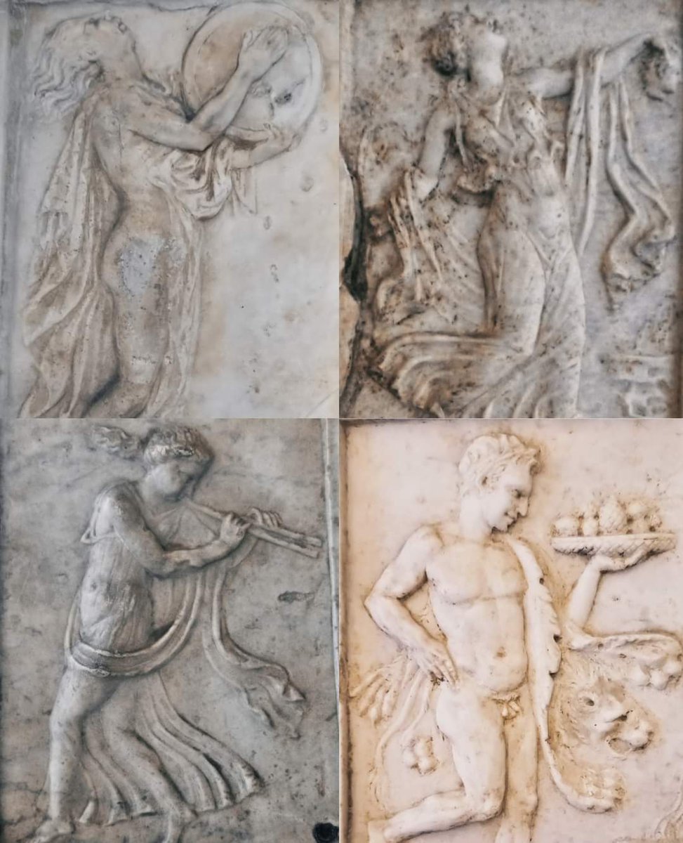 MuseoArcheoVene's tweet image. #DIFFICULTWORDS
Have you ever noticed that Dionysus is often followed by some characters quite on a high? They are maenads and satyrs, the members of the god’s retinue which is called THIASUS.
📷 Maenads and satyr from bases of candelabrum (1st-2nd c. AD), G. Grimani collection.