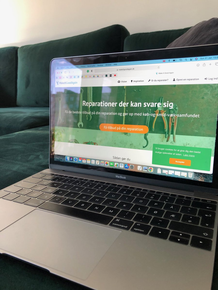 makeitgoodagai1's tweet photo. Rigtig ofte går vores computere i stykker pga. forkert brug. Der er derfor rigtig meget at hente, hvis vi passer lidt bedre på den.

Læs om de mest almindelige fejl på bærbare og hvordan du løser dem, her:

https://t.co/WQFWx4kTxI

#dkgreen #bæredygtighed #repair #computers https://t.co/RP0tP0oGFu
