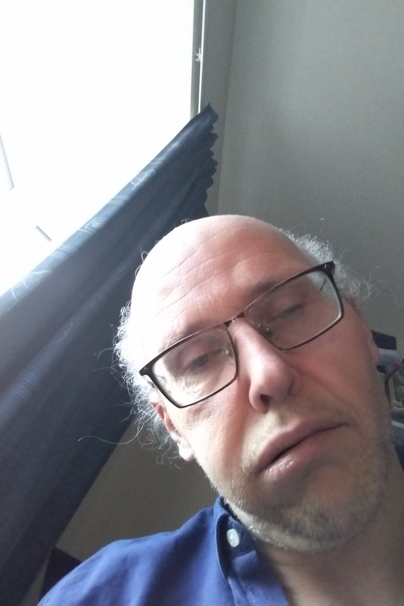 simonbrew's tweet image. No. #PEwithjoe