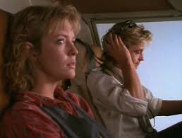 Lovestory813's tweet photo. It's been a while but these two....πππ₯°π₯° #rebeccagibney #peterobryan #samandemma #theflyingdoctors βΊοΈ watched this when I was a kid, first I didn't like it bc I couldn't read/ follow the subtitles, but when I could they were my one and only ship for a long long time!! https://t.co/AypKpJQSnJ