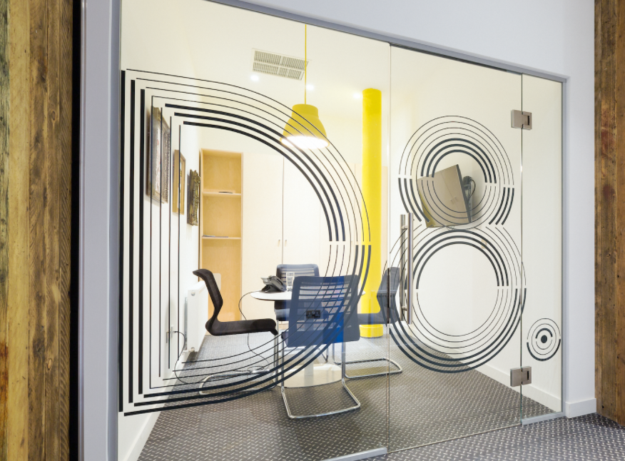 FONKmag's tweet photo. Graham Sturt van start met D8 Amsterdam; zusterbureau van het in 1999 in Glasgow opgerichte D8: “Met deze samenwerking zetten we een sterk en multidisciplinair designbureau neer in Nederland"
#D8
https://t.co/4OPj5nq4hK https://t.co/GAoF91gcAk