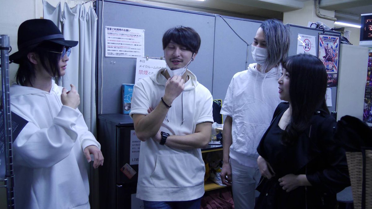 7thCrothJP's tweet photo. https://t.co/smniQrmnUl

2020/12/06 吉祥寺crescendoでの配信ライブのダイジェスト映像がYouTubeにて公開になりました！

来週から1曲のフル映像も公開していきますので、
是非チェックとチャンネル登録よろしくお願いします！！ https://t.co/p5o9oeV2mw