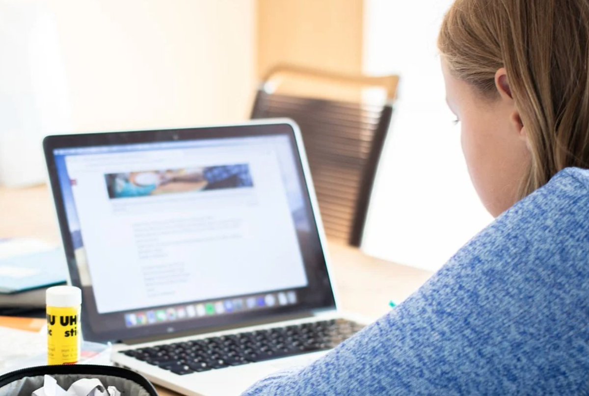 Can teleconsultation bridge the gap between need and support for students?

Is receiving treatment and therapy via video becoming as normal as the method of delivery? 

<a href="/dr_ianjackson/">Dr Ian Jackson 😷🏴󠁧󠁢󠁳󠁣󠁴󠁿🇪🇺🗿</a> finds out #healthtech #mentalhealth 

refero.cloud/can-teleconsul…