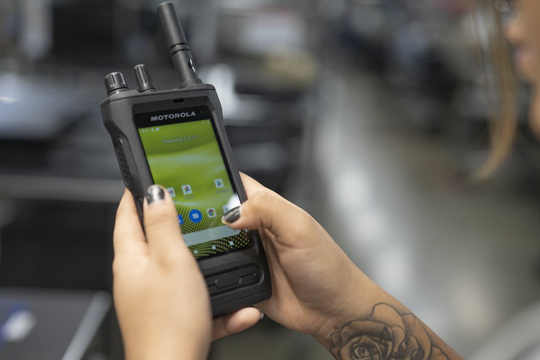 When your teams rely on voice and data give them a device that does both. The new #MOTOTRBO™ Ion #TwoWayRadio from #MotorolaSolutions has instant communication capabilities with access to all apps on the Android platform. Learn more stwb.co/pzcuprc