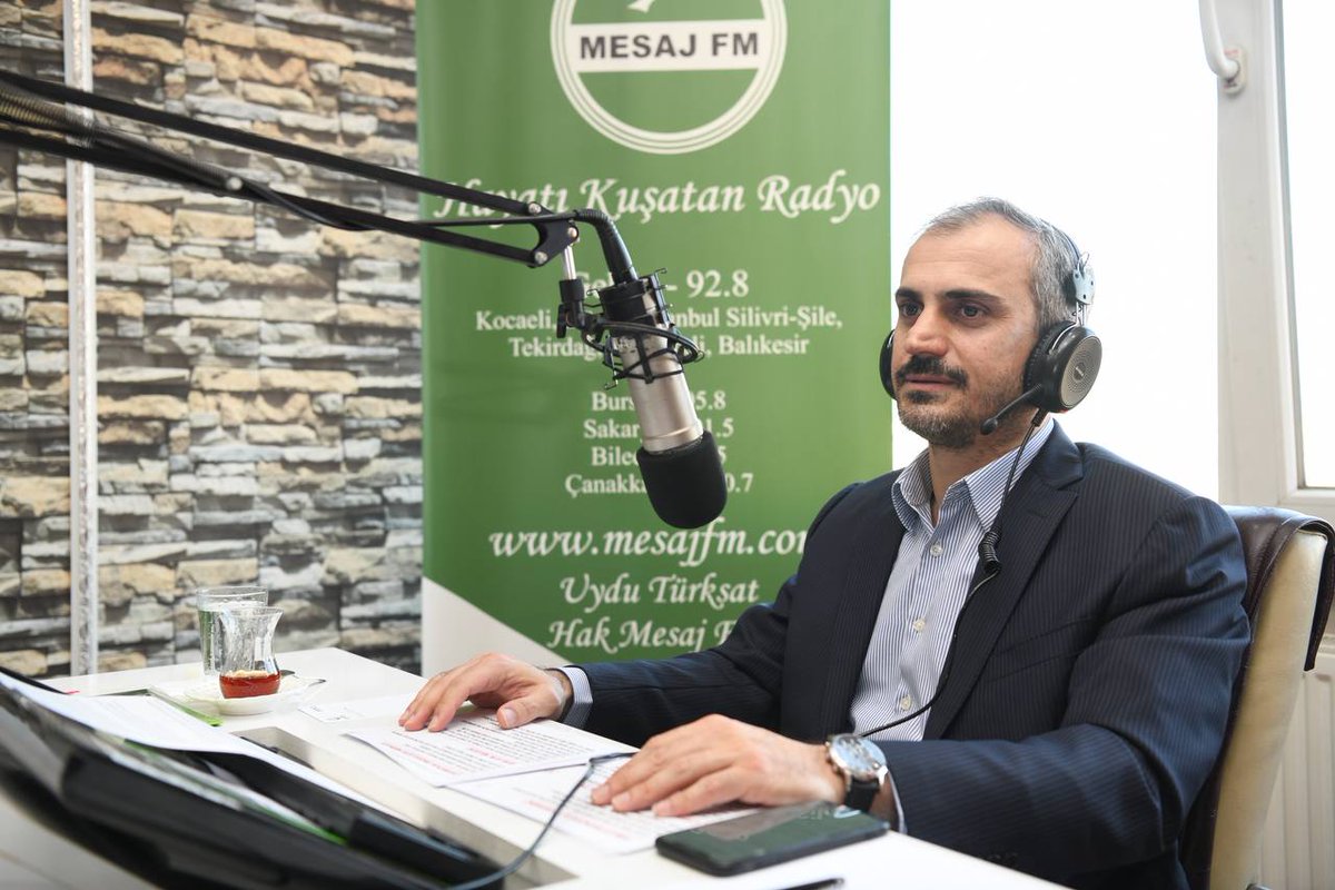 ciftcibnymn's tweet photo. Bölgemizin önde gelen radyolarından Mesaj FM’de Ahmet Kartal’ın hazırlayıp sunduğu “ Başkanlar Konuşuyor” programında çalışmalarımız ve projelerimizle ilgili açıklamalarda bulunduk. https://t.co/8ephz7JGly