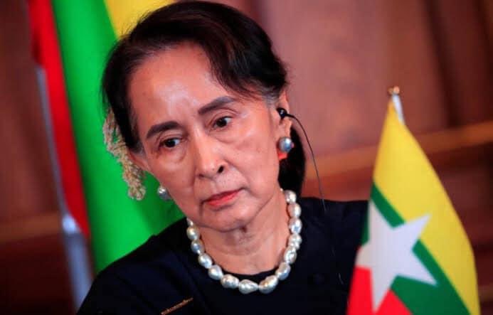 CharCoa18840726's tweet photo. Let the military dictatorship fall for sure.
#civil_disobedience
#stay_at_home_movement
#save_myanmar
#ReleaseOurLeaderAungSanSuuKyi
#Reject_TheMilitary https://t.co/gY6tWn5shx