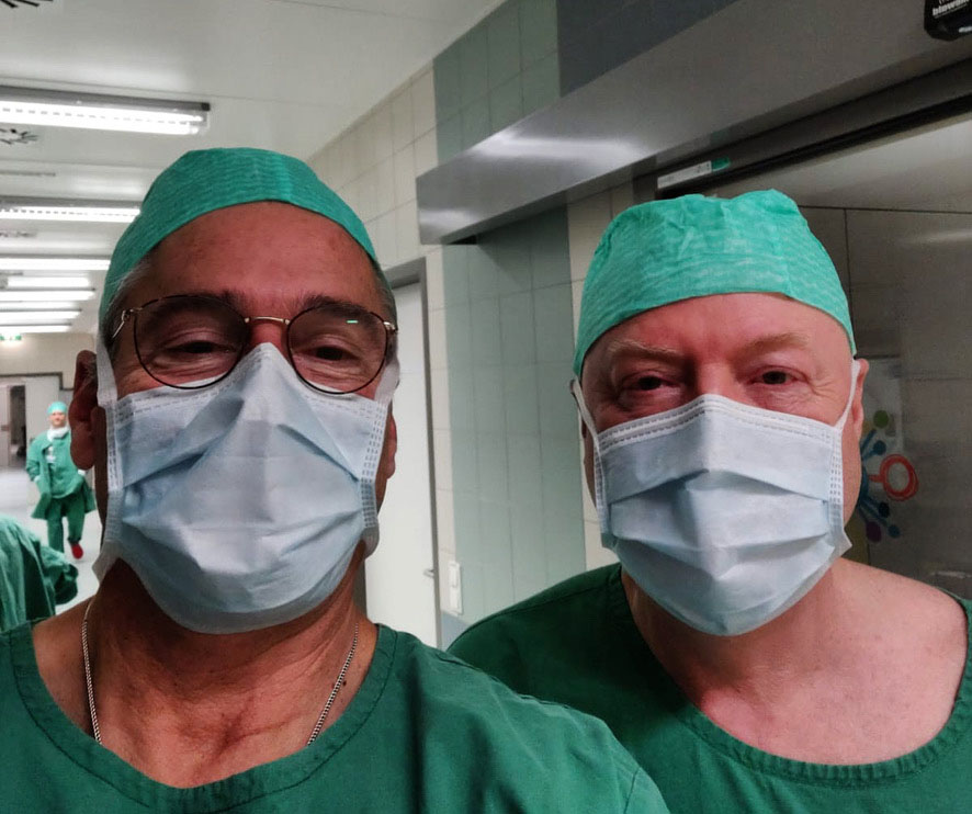 ideasinmedicine's tweet photo. TRAINING EXCELLENCE IS IN OUR DNA!
Our #medicaldevice roots go back to the glory days of United States Surgical...known for many innovations – and their world-class training programs. Check out our LinkedIn post about IiM's quality training philosophy.  
https://t.co/RopIXqmmrr https://t.co/h5YcDD6d2R
