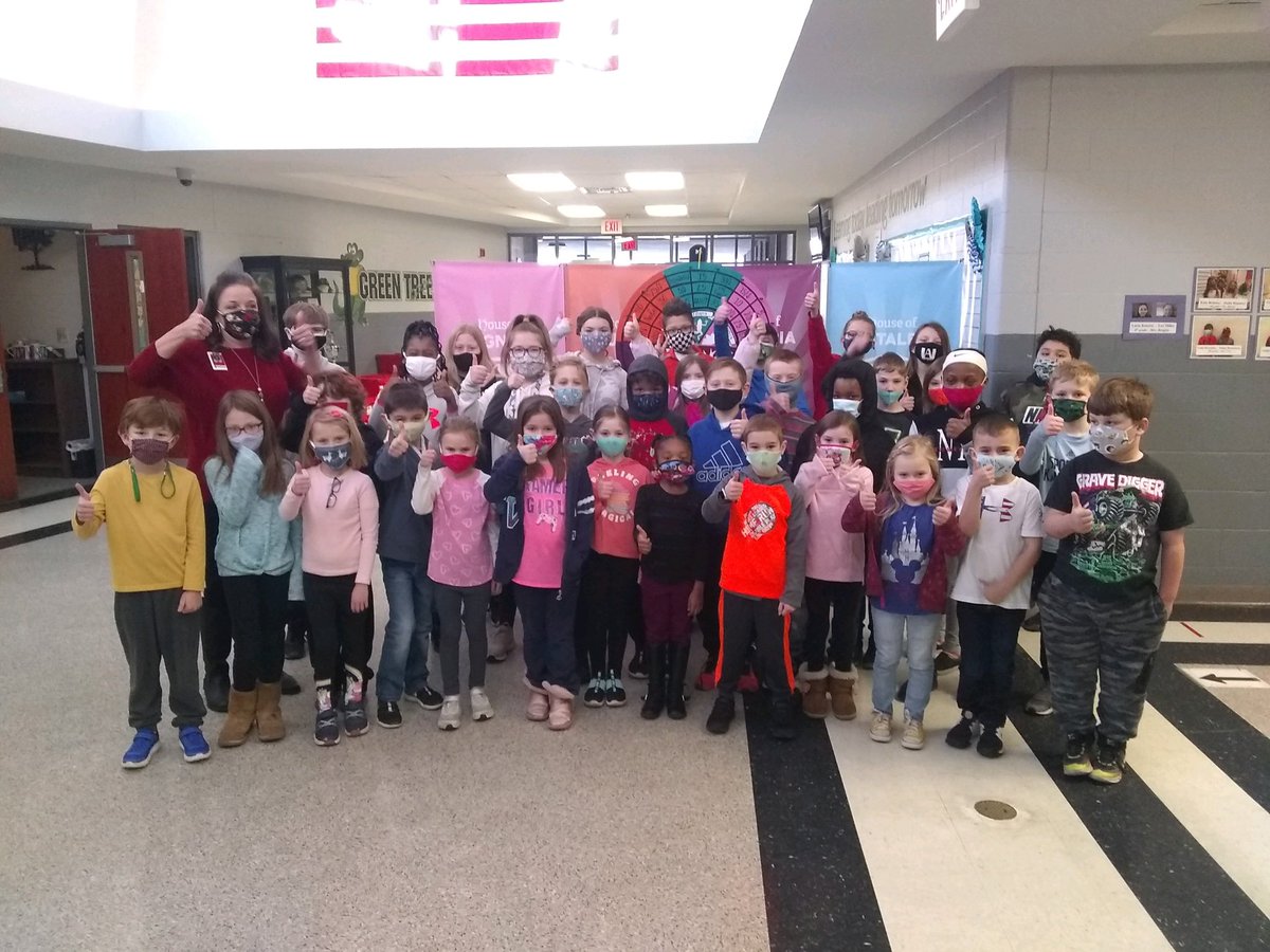 GTEgators's tweet photo. Points,points,points - thanks to these students for spinning the Wow Wheel today ! #essential10 #sixhousesonefamily #gtetheplacetobe https://t.co/3ElS5BgIVk