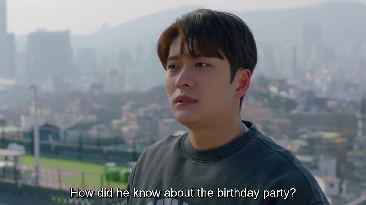 In  #RunOnEp14, Yeonghwa was fascinated bcs Taewoong (who happened to follow Yeonghwa’s SNS) could know everything just by looking at the pic he posted. It showed us what kind of danger it poses by taking pictures of others and posting them on social media.