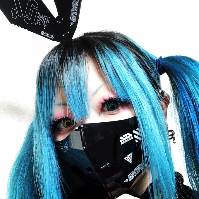 サイバーファッションのtwitterイラスト検索結果 古い順