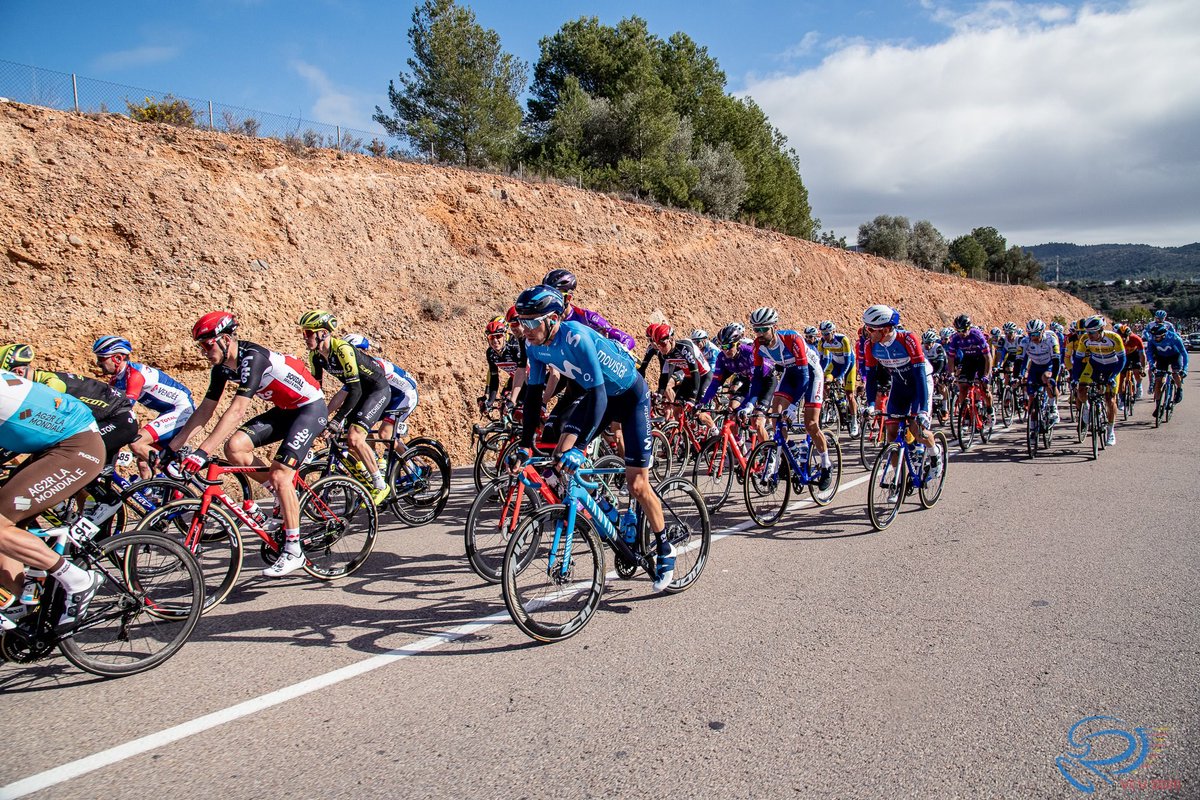 VueltaCV's tweet photo. Hoy daría comienzo la #VCV2021 GP @BancoSabadell, con salida en Elche y llegada en Ondara. Esperamos poder anunciar las nuevas fechas muy pronto. ¡Ánimo a todas las organizaciones que han aplazado pruebas!
#VolvamosMásFuertesQueNunca💪🚴

📸 Etapa 1 #VCV2020 Castelló - Vila-real https://t.co/u5Ym1MgJMZ
