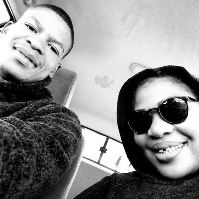 ModobaSetlhake's tweet photo. #lovemonth https://t.co/vXjqF4pNhj