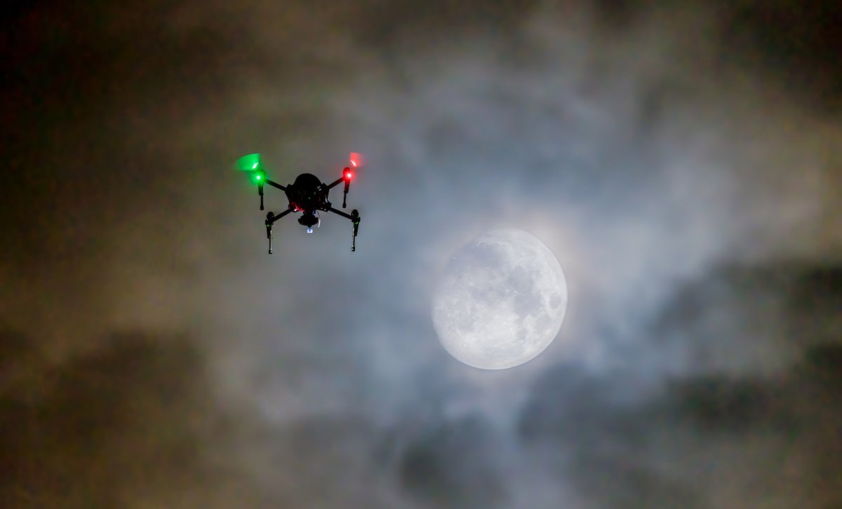 Dronewatch (@dronewatchnl) on Twitter photo Bedrijventerrein Enschede heeft primeur met automatische beveiligingsdrone | Dronewatch Pro dronewatch.nl/2021/02/03/bed… <a href="/Space53official/">Space53</a> <a href="/TechnologyBaseT/">Technology Base</a> <a href="/Mapture_ai/">Mapture.ai</a> Bedrijventerrein Enschede heeft primeur met automatische beveiligingsdrone | Dronewatch Pro dronewatch.nl/2021/02/03/bed… <a href="/Space53official/">Space53</a> <a href="/TechnologyBaseT/">Technology Base</a> <a href="/Mapture_ai/">Mapture.ai</a>