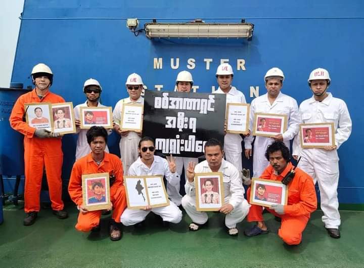EuntMinNyo's tweet photo. Burmese sailors in exile
protested against the military coup. https://t.co/pgE6iAAF8p