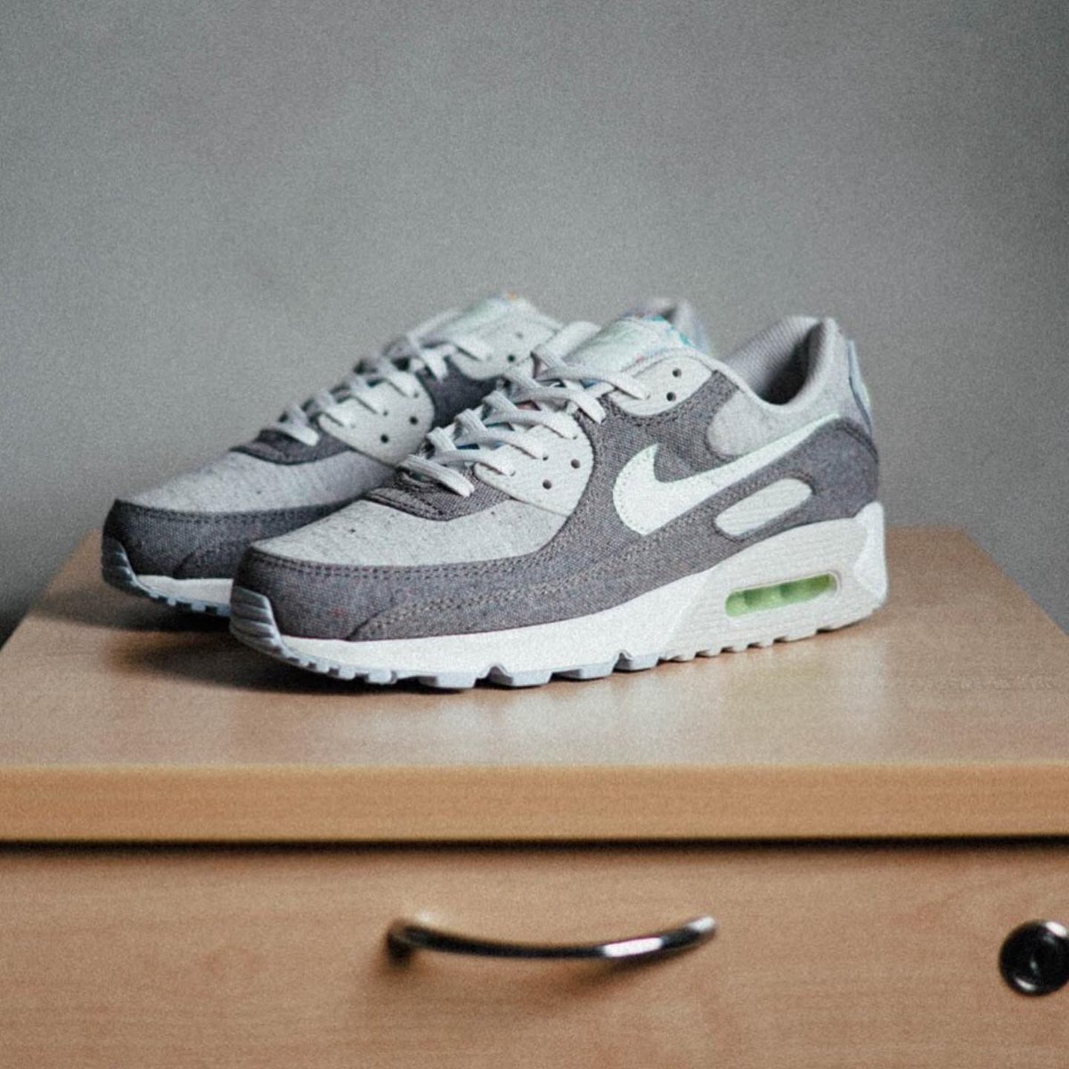 SoleWhat's tweet photo. A subtle &amp; more versatile take on the Nike Air Max 90 - dressed primarily in grey, with a hint of neon stitching.

The Nike Air Max 90 ‘Recycled Canvas’ was retailing at RM589.00, now reduced to RM399.00.

Exclusively available at https://t.co/SdwBbdACpd. #Nike #AM90 #SoleWhat https://t.co/J0tRjocLoI