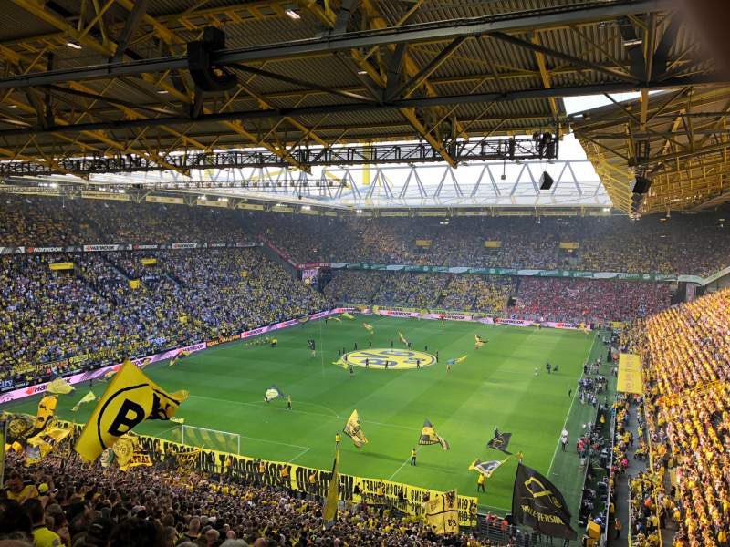 He never lost a game at Signal Iduna Park as Dortmund manager.34 games  27 wins 7 draws90 goals scored 26 conceded And Chelsea love an unbeaten home record 