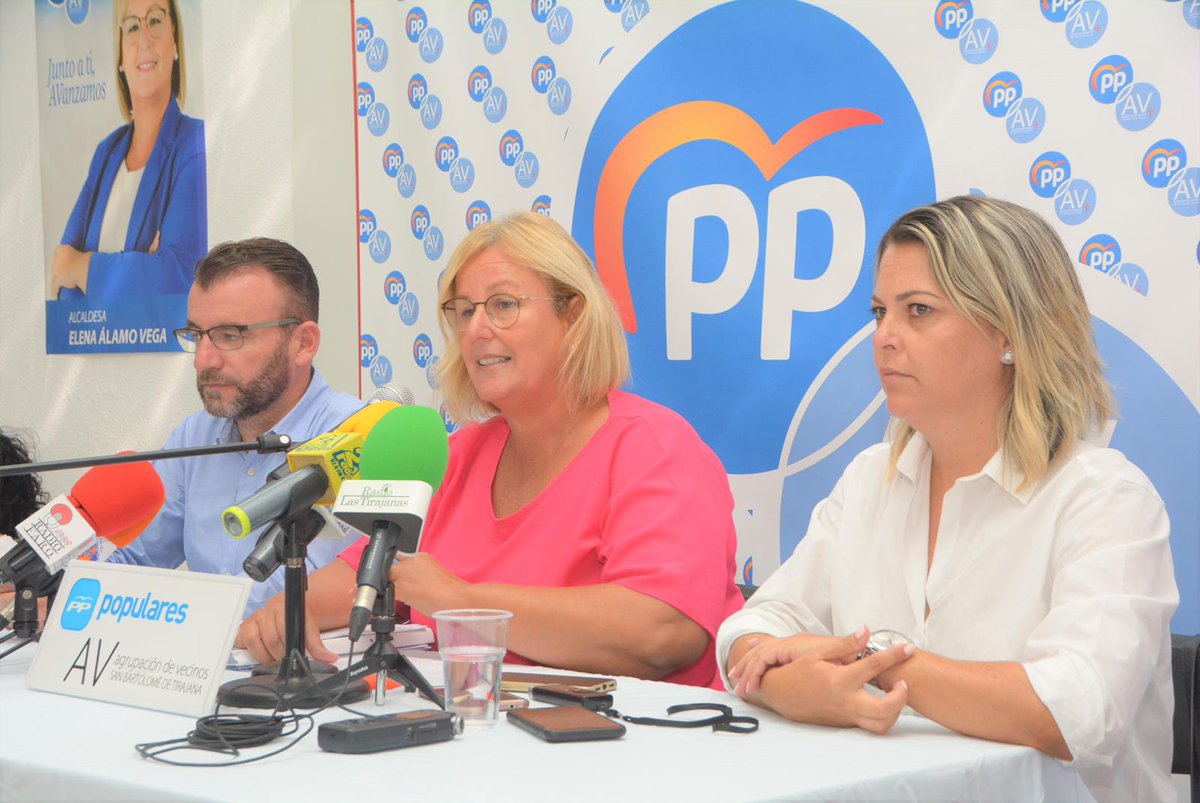 ElEspejoCanario's tweet photo. 📻 La portavoz del #PP en #SanBartolomédeTirajana asegura que han alertado al grupo de gobierno en reiterada ocasiones
@LpezAv #plagamosquitos #Maspalomas

➡ https://t.co/H5tIBw2OsM https://t.co/D79pLklvw1