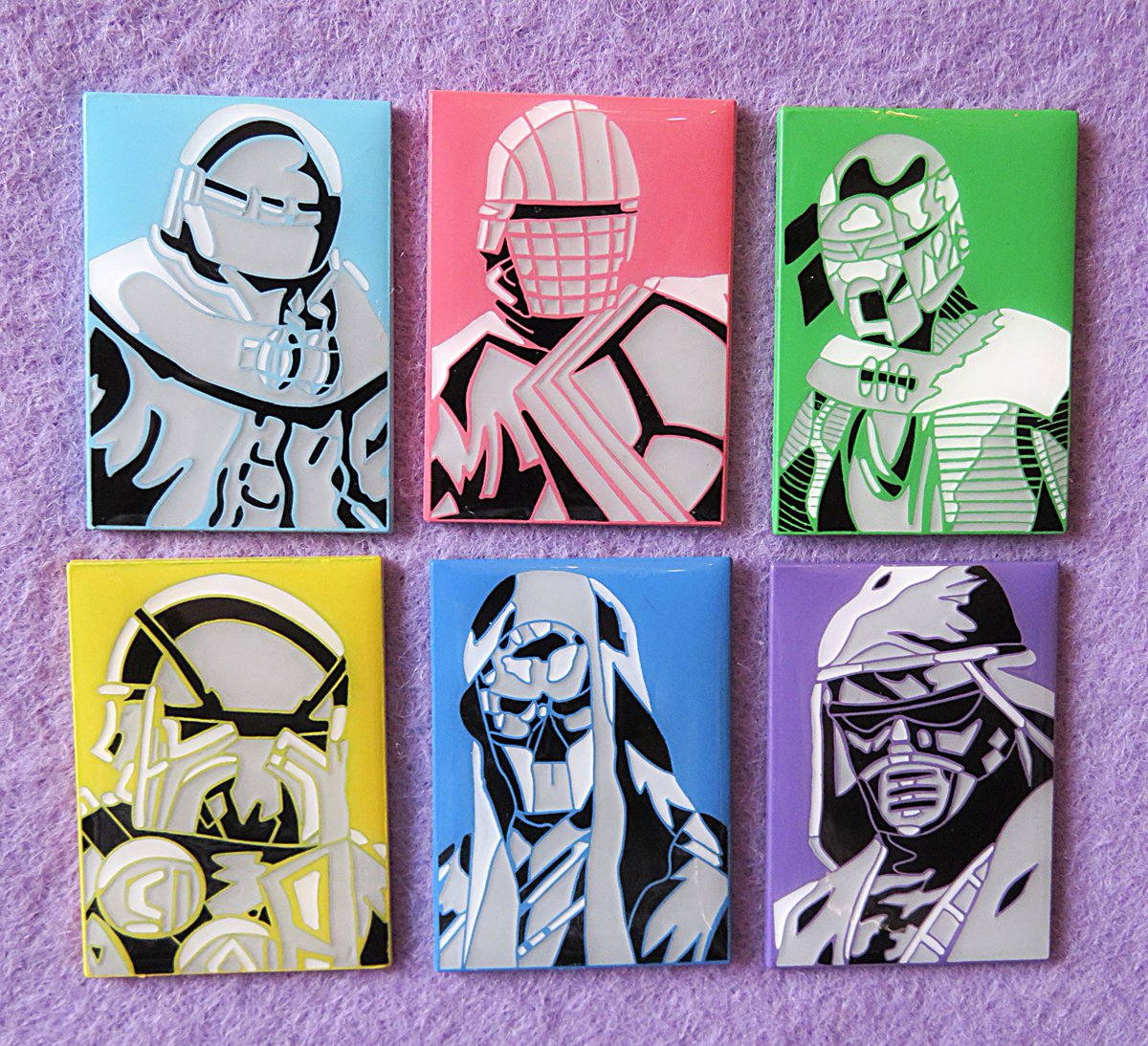 RussiandollRita's tweet photo. Our beautiful Rainbow Knights are here!
@SourwolfCas created those beauties!
Shares and likes greatly appriciated! #theriseofskywalker #TheLastJedi #starwarssale #forceuser #firstorder #finalorder #darkside #knightsofren #Aplek #Cardo #Kuruk #Trudgen #Ushar #Vicrul #kyloren https://t.co/qySEEUQken