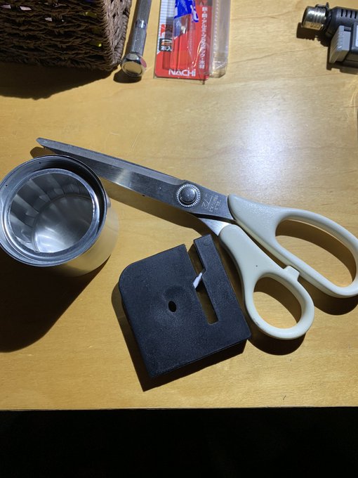 100均のハサミ研ぎで切れ味が復活するの 使った人のリアルな口コミを紹介 Belcy