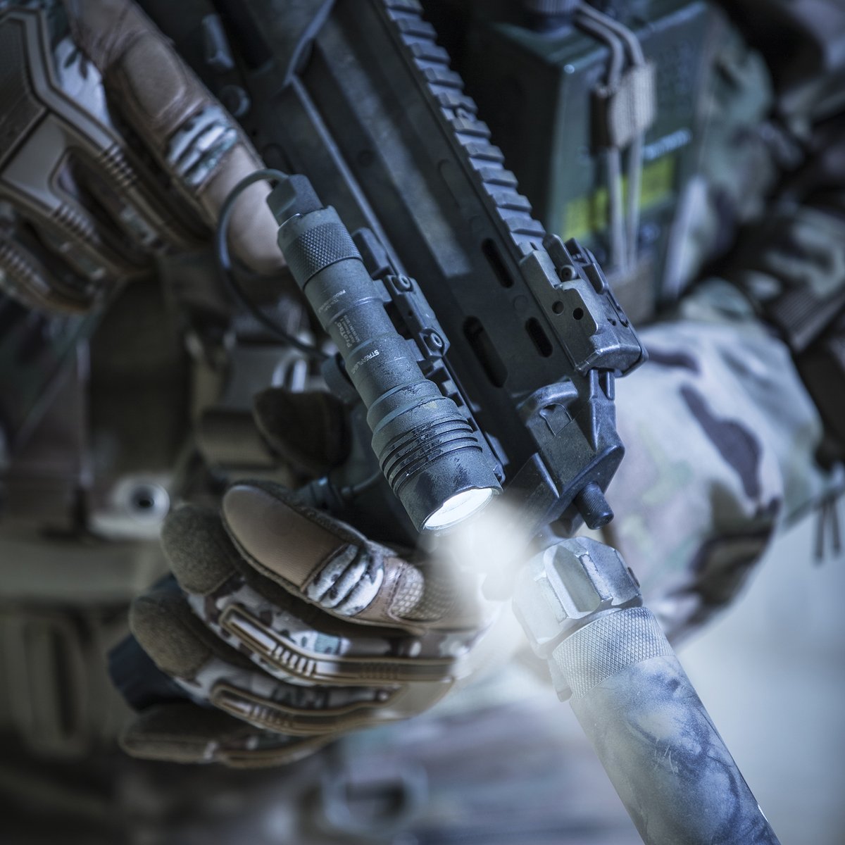 StreamlightUK's tweet photo. When out in the field you need confidence that your equipment is secure.
With an integrated #railclamp that attaches to MIL-STD-1913 rails providing secure mounting, the ProTac Railmount 2 won't leave you in the dark 🔦
Learn more: https://t.co/eYhOhjRpAe
#BrilliantThinking https://t.co/NZnc084OEp