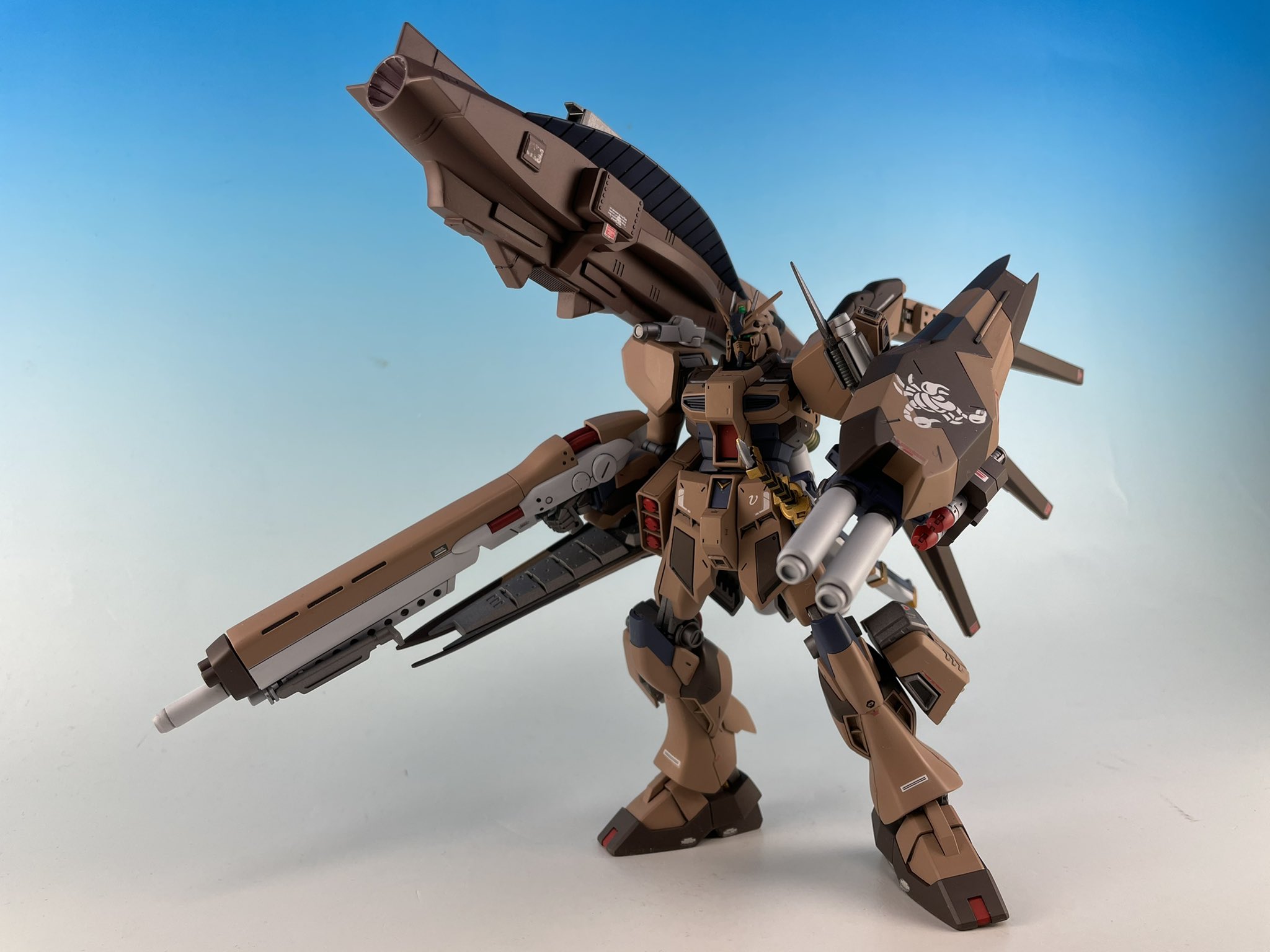 泰勇気 声優かつ よくプラモ作ってる人 1 144スケール陸戦型h I Nガンダムをオリジナルで製作 こちらはガンプラバトル仕様の サラミス砲 装備 ガンプラはどんな自由な発想で作ってもいいんだ ガンプラの画像を貼るとrtされると聞いて すいプラ