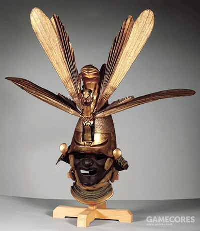 Muchos de estos cascos son populares pero también ornamentales, hechos en el siglo XVIII. Un amante de las libélulas no permitiría que su kabuto fuera dañado en combate.