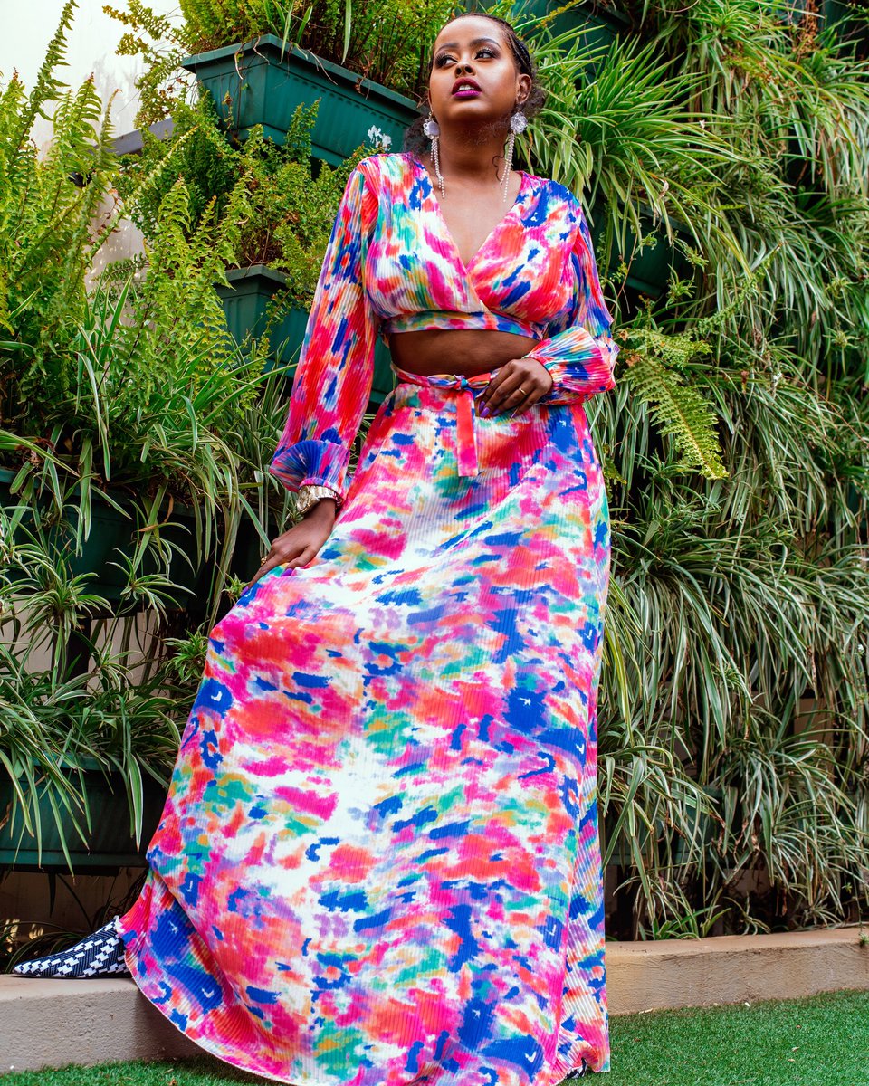 aminaabdirabar's tweet image. Nisiskie mkisema I’m holding my stomach in...because I am. 😅

#AminaArmyGlobal