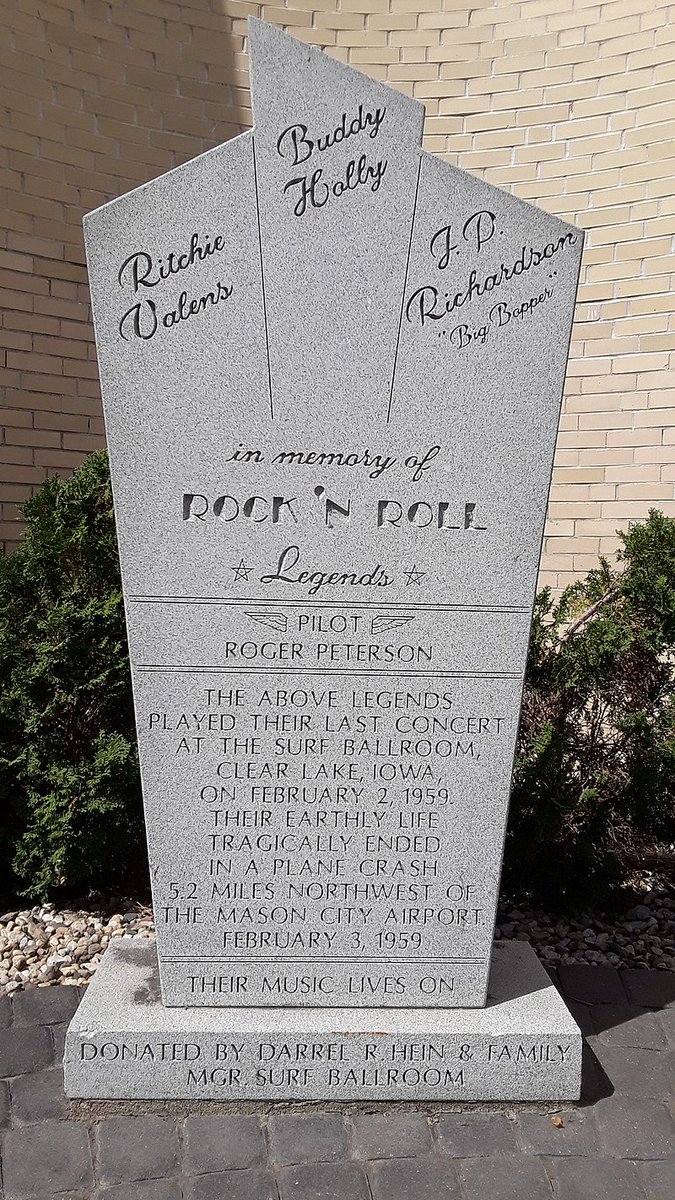 DrPnygard's tweet image. On this day in 1959, Rock 'n' Roll star #BuddyHolly, 22, perished along with fellow hit-makers #RichieValens, 17, J.P. #BigBopper Richardson, 28, and their pilot Roger Peterson, when their Beechcraft plane went down in a storm shortly after takeoff near Clear Lake, Iowa.