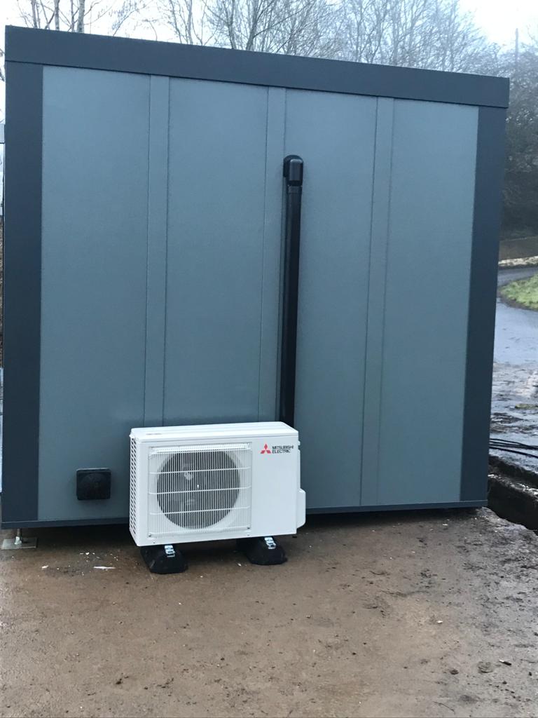 ElectracoolC's tweet photo. Two very cold apprentices working on a home office install⛄❄ https://t.co/OaDmLBgarO