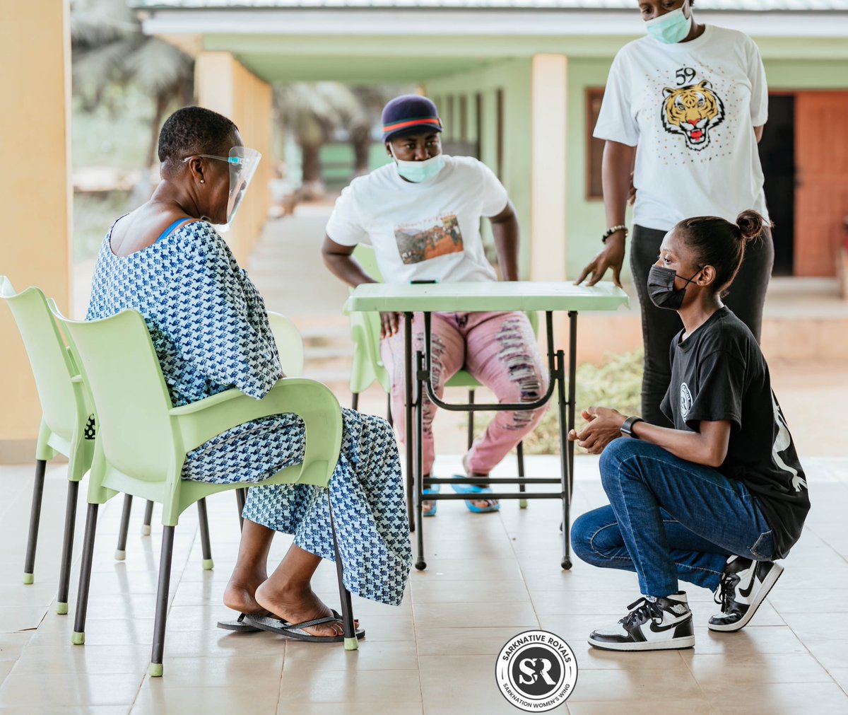 SARK ROYALS👸 tweet media