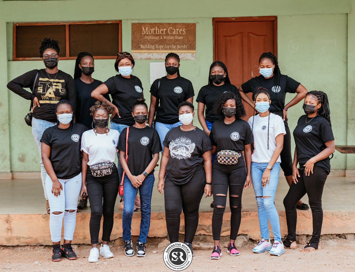 SARK ROYALS👸 tweet media