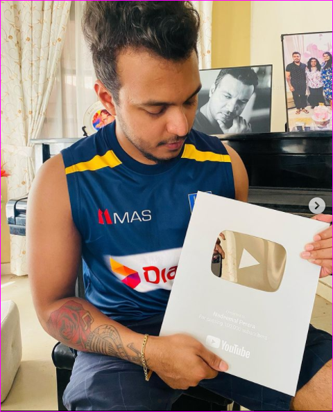 perera_fan's tweet photo. Hey! Yo.... 100 000 #subscribers on #YouTube 🤴🤴
Congradgs to our love @Nadeemal perera😘😘😘
Thankyou to all guys! For #subscribinng his YouTube channel😍😍🎉🎉🎉🎉🎉🎉🎉🎆🎆🎆 https://t.co/V5Xc3XMtJ3