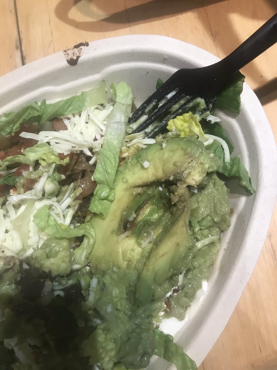 SierraCalah's tweet photo. @ChipotleTweets ordered two veggie bowls and both had a literal avocado instead of guac. So disappointed 😞. Also, last time my veggie bowl had steak in it?? I can’t eat steak and instantly got sick. https://t.co/KOJ9pptifS