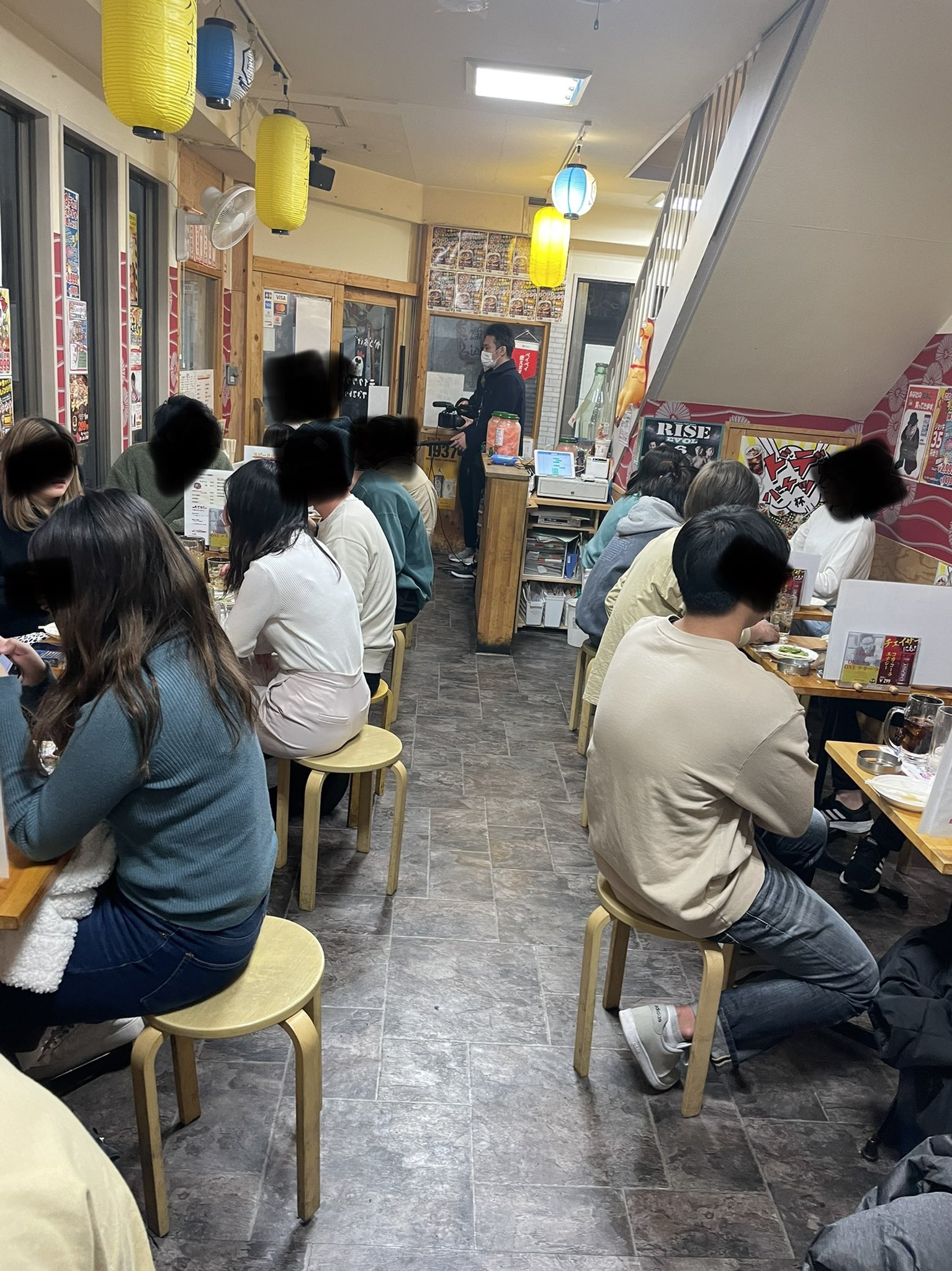 営業自粛しない居酒屋それゆけ 鶏ヤロー大和店 ありのままを映してもらいました 明日の朝8時 Tbsの グッとラック 宜しくお願い致します 鶏ヤロー 居酒屋 Tbs グッとラック 大和駅 拡散希望 営業自粛しない居酒屋それゆけ 鶏ヤロー大和店 ありのままを映してもらいました 明日の朝8時 Tbsの グッとラック 宜しくお願い致します 鶏ヤロー 居酒屋 Tbs グッとラック 大和駅 拡散希望