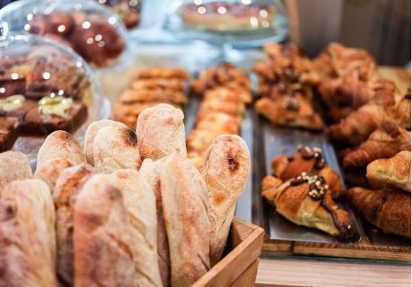Desayunos para foodies en Málaga, mis sugerencias: bit.ly/3rfGfWg <a href="/larecovamalaga/">La Recova</a> <a href="/CasaArandaOfici/">Casa Aranda</a> <a href="/brunchitreal/">© Brunchit</a> @c_c_recyclo <a href="/turismodemalaga/">Málaga Turismo</a> <a href="/vivecostadelsol/">Vive Costa del Sol</a> #GraupixCostaDelSolMalaga
