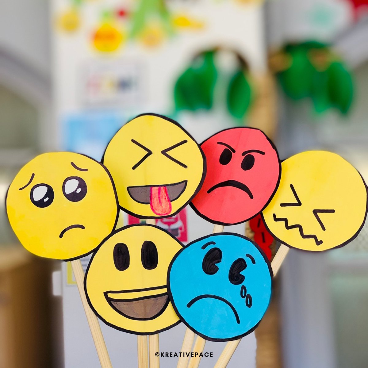 All feelings are valid. All feelings are better expressed than suppressed.
#ExpressYourself
#childrensmentalhealthweek2021
<a href="/baat_org/">British Association of Art Therapists (BAAT)</a> <a href="/Place2Be/">Place2Be</a> <a href="/ArtTherapy_Edu/">ArtTherapyInSchools</a> #kreativepace