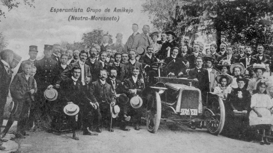 Dr Molly's plan had the clunky 'Neutral Moresnet' renamed as 'Amikejo' or 'place of friendship' in Esperanto. He got Esperanto taught in the Moresnetic schools and several Neutrals learned the language to an impressive standard. Esperanto enthusiasts from across Europe visited.