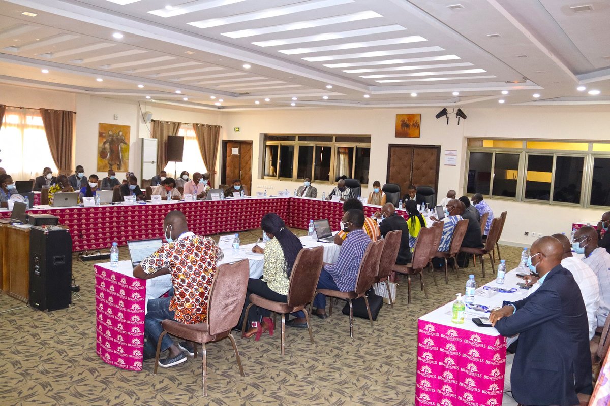 Responsible Business Conduct (RBC) in extractive sector is explained to 🇧🇫 civil society organizations.
An activity of the Project "PASIE" funded by <a href="/CanadaDev/">Development Canada</a> : 
w05.international.gc.ca/projectbrowser…
🇨🇦 promotes inclusive and sustainable minerals development through RBC.