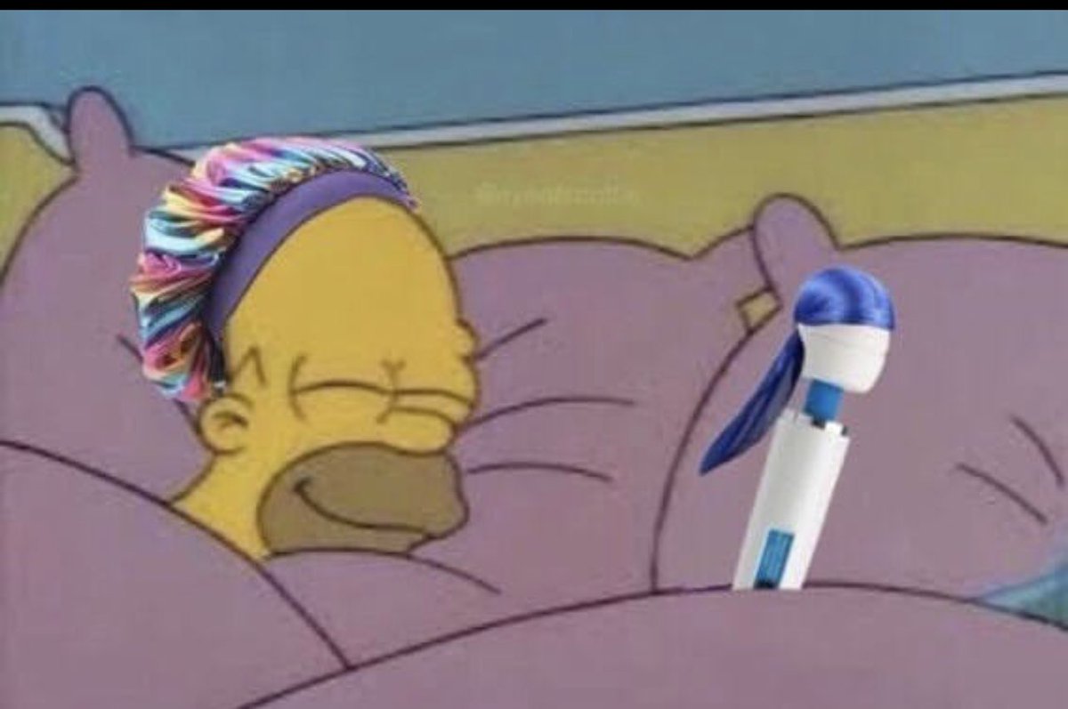 Bodega_Steph's tweet photo. How I wanna spend Valentines Day vs. how I’m going to spend it https://t.co/i9NcSPwEdR