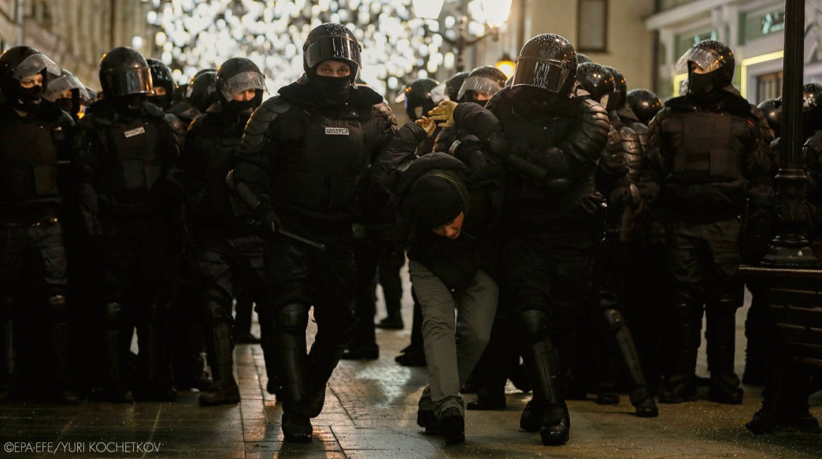 🇷🇺 #Russia: We urge the authorities to immediately release all those detained for exercising their right to freedom of peaceful assembly and expression over the past few weeks of protests. Read 👉 ow.ly/RVY250Dq4KZ