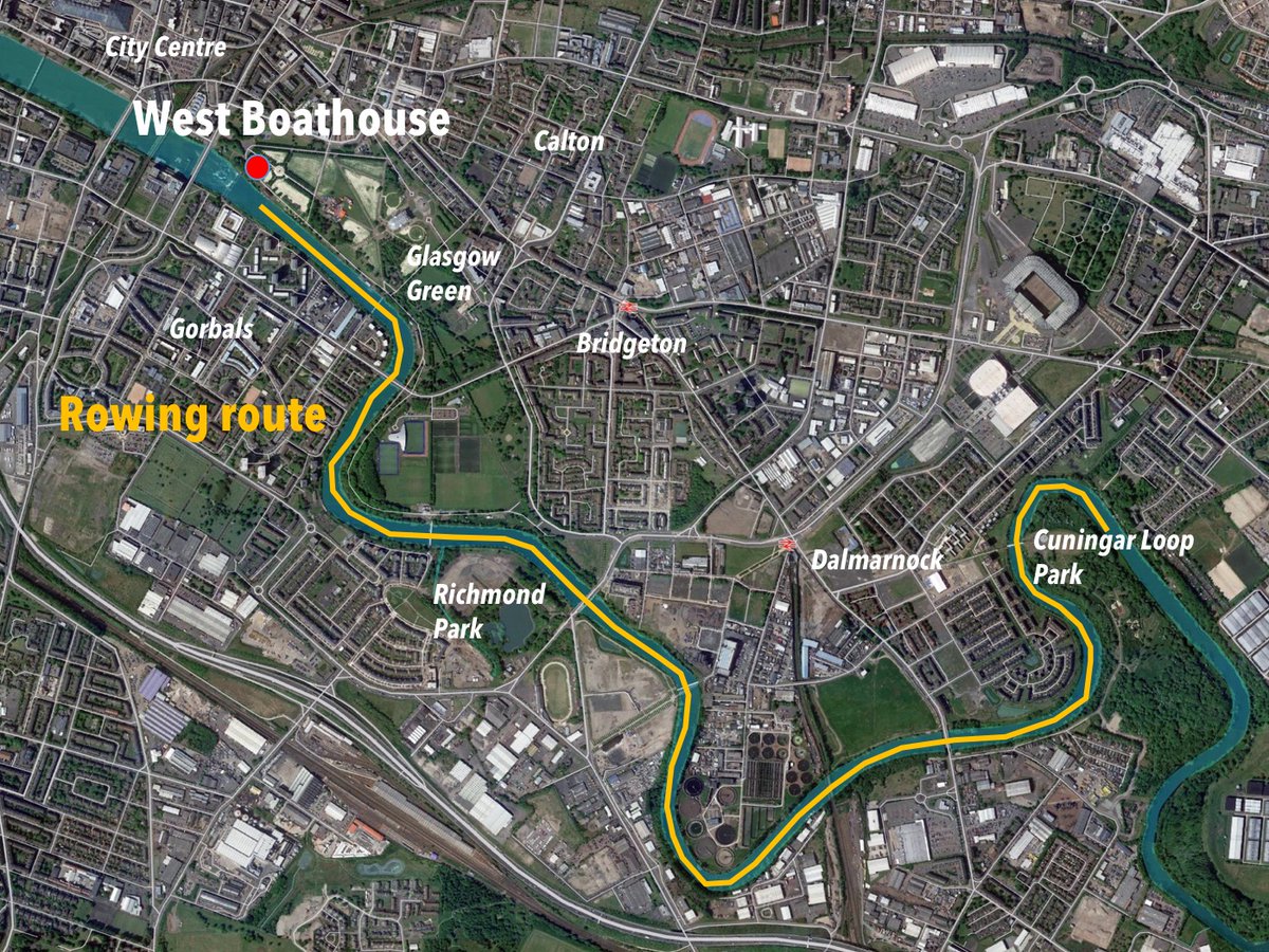 Competitive rowing on the Clyde began in the mid-1800s. A new weir at Glasgow Green was built in 1852 and this created a 6km long, non-tidal stretch of the river upstream from the Green to Dalmarnock/Cuningar Loop - perfect for a punt!  3/12