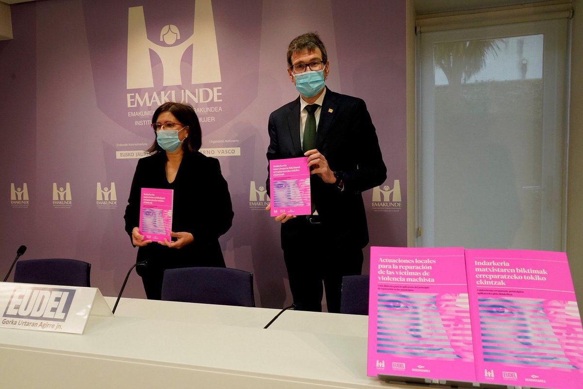 EUDEL_eus's tweet photo. 🟣EUDEL y Emakunde impulsamos la primera Guía a nivel estatal para ayudar a los #AyuntamientosVascos a reparar el daño causado a las víctimas de #violenciamachista en sus municipios y con la comunidad local 

👉🏘Acciones #reparación #DerechosHumanos 

ℹ️🔗https://t.co/hcmd0Cdktn https://t.co/lbbXolr50T