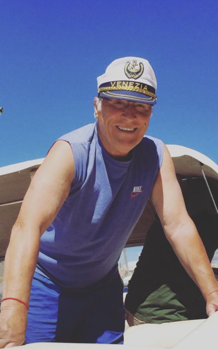 Mi padre no alcanzó a vacunarse, se fue en mayo de 2020 y el covid se lo llevó. Nosotr@s tenemos una luz de esperanza para vivir tranquil@s. Daría todo por retroceder el tiempo, pero no se puede... por él y por tod@s los muert@s de esta pandemia, vacunémosnos 🇨🇱!@diariolider