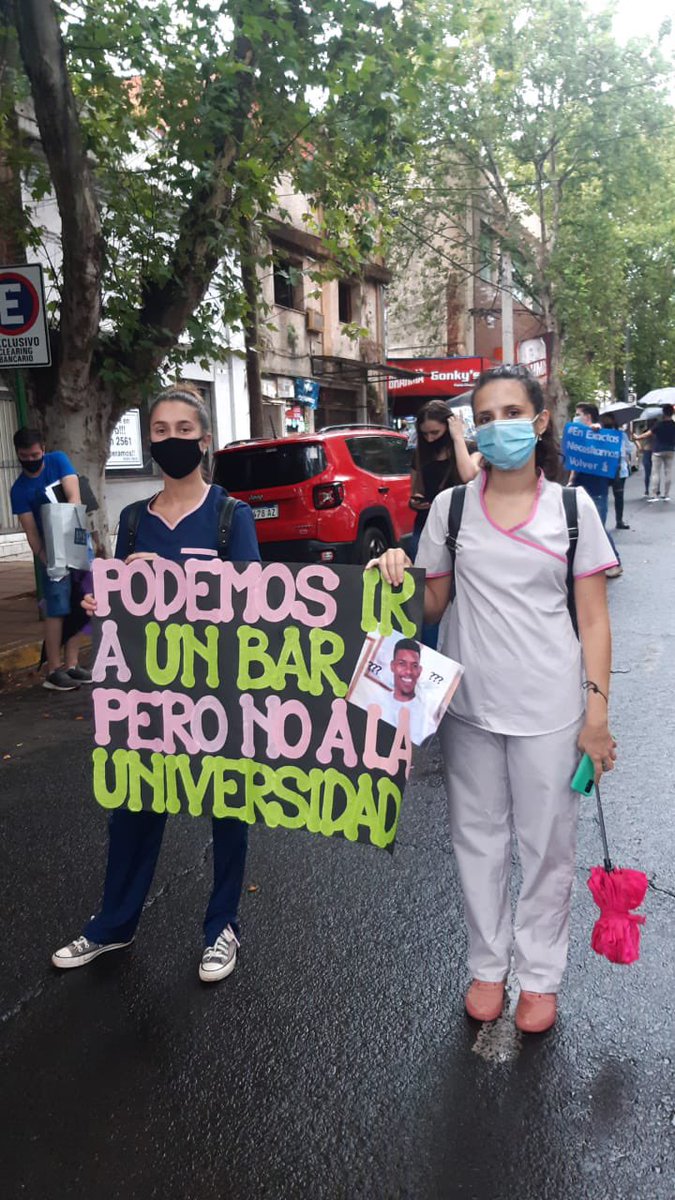 ArandaAgustina5's tweet photo. #LosEstudiantesNecesitamosVolver https://t.co/sfEl0oNS6L