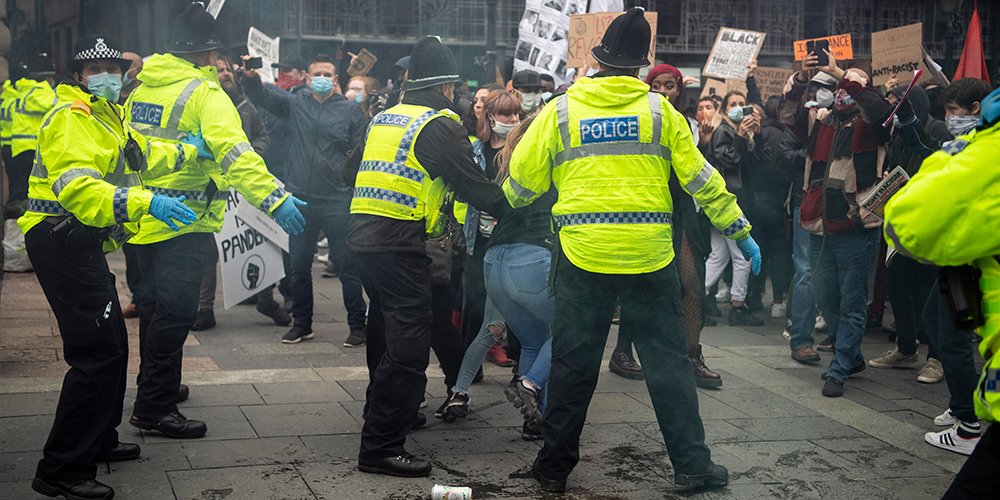  @DannyShawNews examines today’s crime stats.../THREAD1/4 “The  @ONS figures confirm the impact lockdown & other restrictions had on crime in England & Wales with steep falls in theft, burglary & robbery in the year up to Sept 2020…