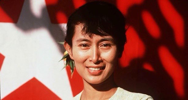 JAMES15792103's tweet photo. We will fight for our future and next generations!

#JusticeForMyanmar 
#AungSanSuuKyi_government 
#SaveMyanmar https://t.co/ohCtAKX9Zw