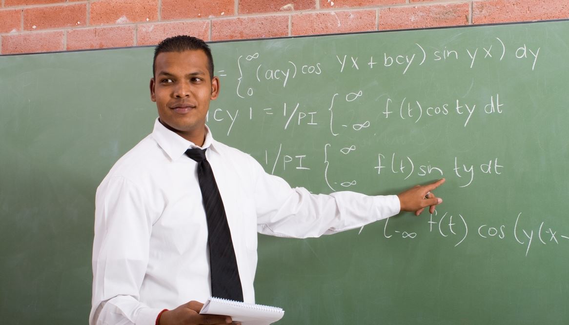 NYSEDNews's tweet photo. Nominate an exceptional 7-12 #STEM teacher for the Presidential Awards for Excellence in Mathematics and Science Teaching (PAEMST)! Nominations close on March 1, and applications must be completed by April 1. Find more information here: https://t.co/lLxxqK0PG5 https://t.co/TQtw1HKDPN