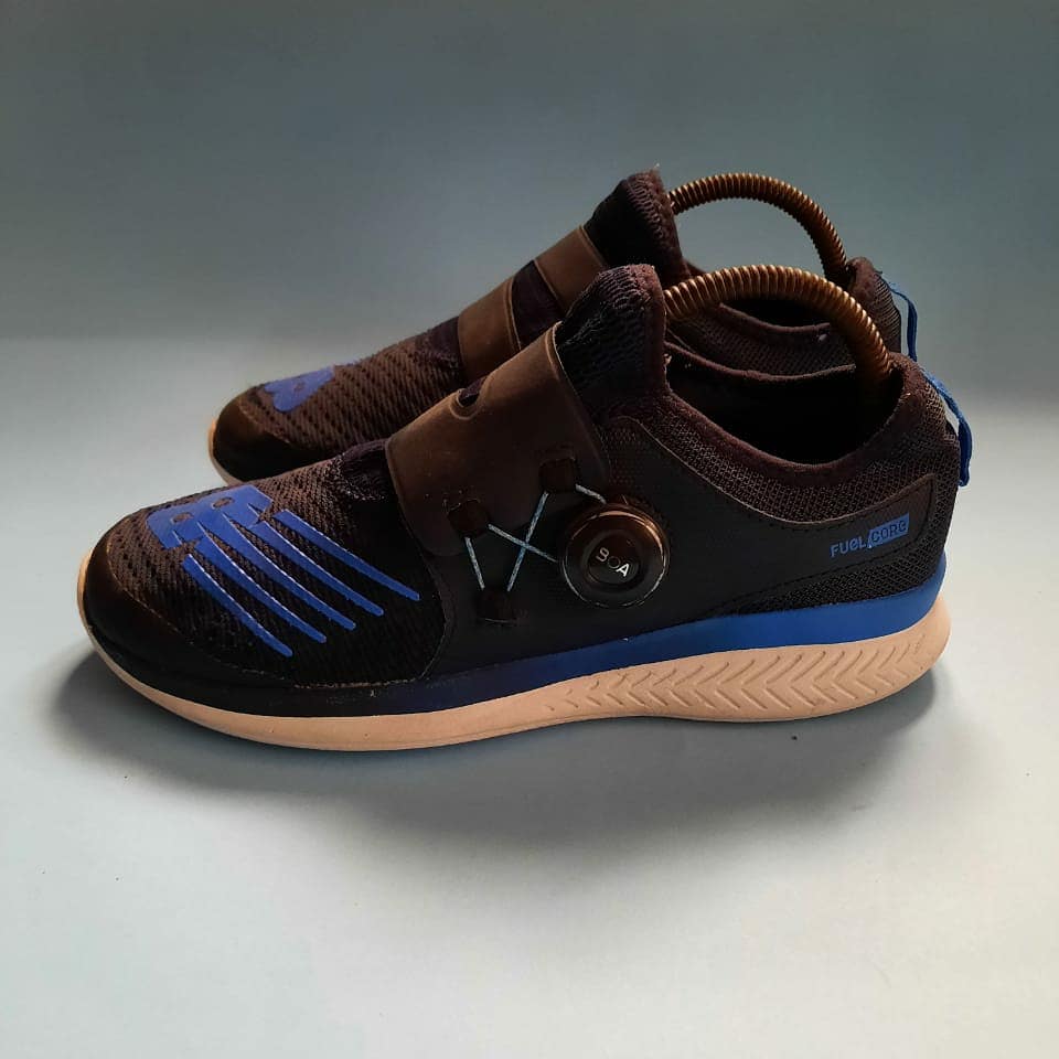 Gatescn_'s tweet photo. @spezialDG @sizeofficial @Paschuffl @westendgirl5 @SneakerAnnexe @adidasoriginals @adidasUK Ready 👇
👇 New balance👇
______________________

KONDISI...Like new
SIZE...39
______________________

HARGA:ASK
Dm slow respon
Lokasi tembilahan Riau 
______________________
Chat kontak admin
👇👇👇👇👇👇👇
Wa: 087872229360 https://t.co/XUcRTskAMJ